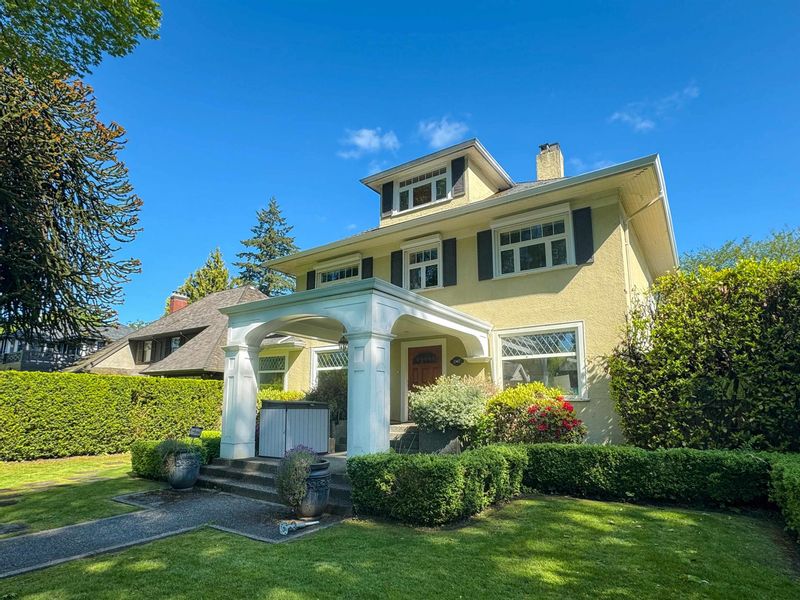 FEATURED LISTING: 1567 28TH Avenue West Vancouver
