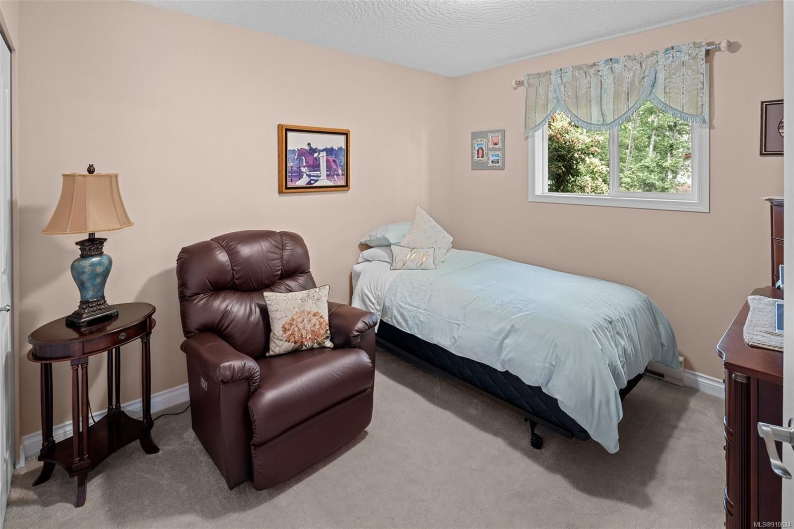 Photo 16: Photos: 6996 Allwood Terr in Sooke: Sk Broomhill House for sale : MLS®# 910624