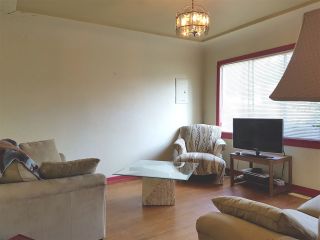 Photo 3: 2841 E 14TH Avenue in Vancouver: Renfrew Heights House for sale in "RENFREW HEIGHTS" (Vancouver East)  : MLS®# R2278987