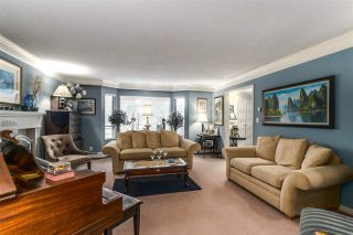 Photo 4: 6846 WHITEOAK Drive in Richmond: Woodwards House for sale in "WOODWARDS" : MLS®# R2131697