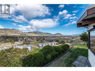 Photo 8: 105 Spruce Road in Penticton: House for sale : MLS®# 10310560