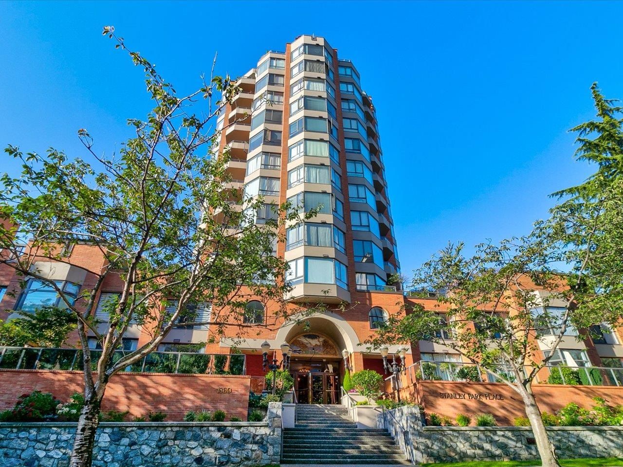 Main Photo: 204 1860 ROBSON Street in Vancouver: West End VW Condo for sale in "Stanley Park Place" (Vancouver West)  : MLS®# R2630355