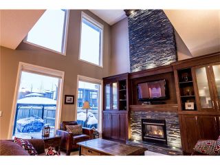 Photo 12: 75 WESTRIDGE Crescent SW in Calgary: West Springs House for sale : MLS®# C4093123