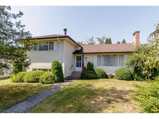 Photo 1: 4349 BARKER Avenue in Burnaby: Burnaby Hospital House for sale (Burnaby South)  : MLS®# R2394609