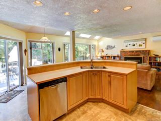 Photo 15: 9544 Glenelg Ave in North Saanich: NS Ardmore House for sale : MLS®# 841259