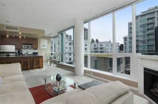 Photo 3: 502 138 E ESPLANADE in North Vancouver: Lower Lonsdale Condo for sale in "Premier at the Pier" : MLS®# R2108976
