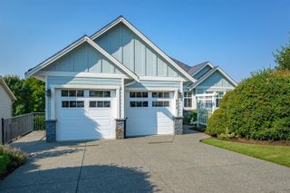 Photo 1: 875 View Ave in Courtenay: CV Courtenay East House for sale (Comox Valley)  : MLS®# 884275