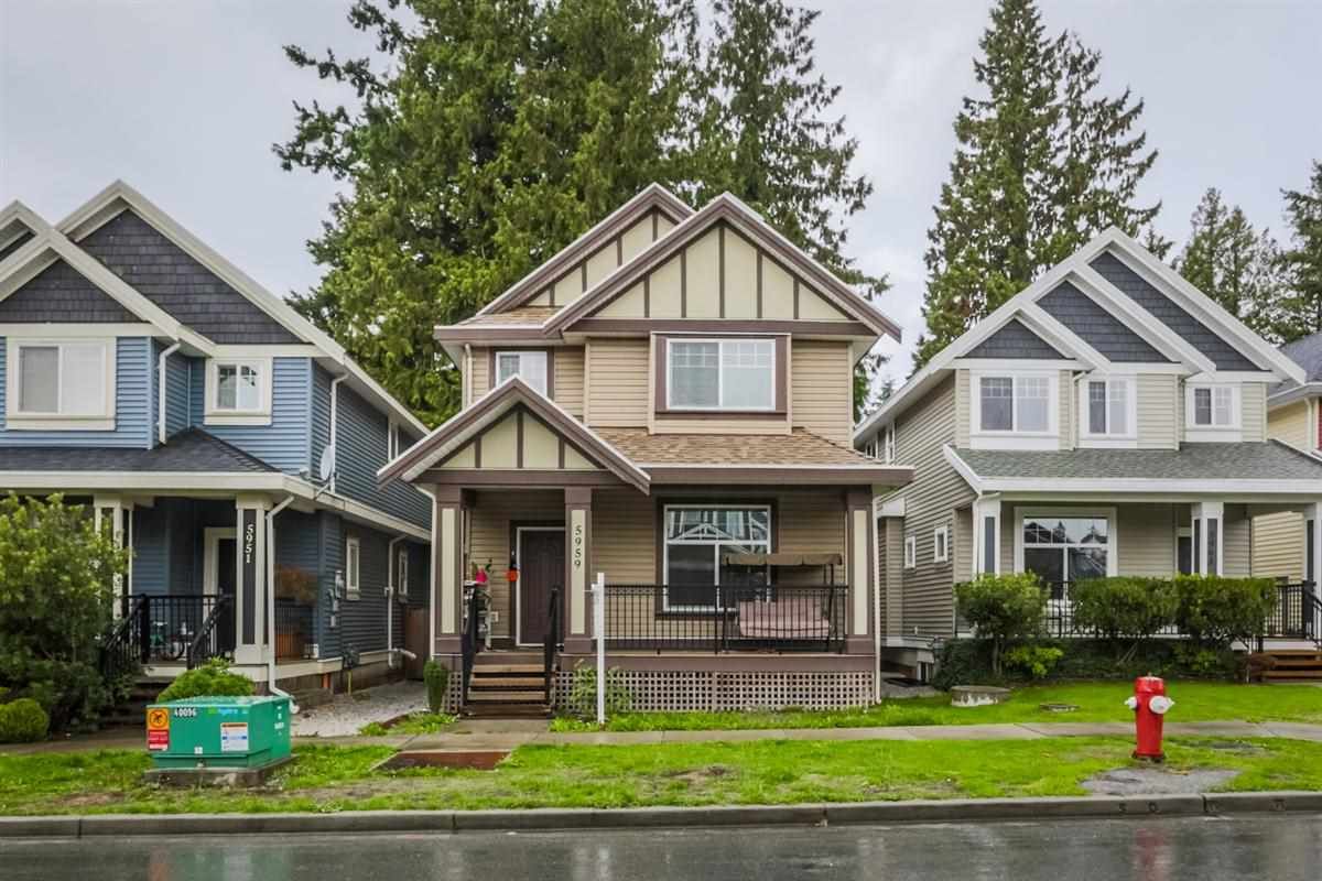 Main Photo: 5959 128A STREET in Surrey: Panorama Ridge House for sale : MLS®# R2212921