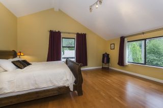 Photo 11: 1940 WESTOVER Road in North Vancouver: Lynn Valley House for sale : MLS®# R2134110