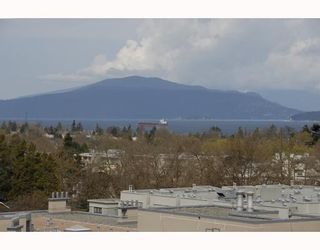 Photo 1: 718 2799 YEW Street in Vancouver: Kitsilano Condo for sale in "THE O'KEEFE" (Vancouver West)  : MLS®# V700424