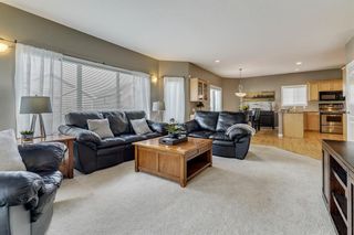 Photo 17: 37 Rockbluff Place NW in Calgary: Rocky Ridge Detached for sale : MLS®# A2024150