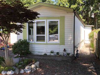 Photo 2: 45 4116 BROWNING Road in Sechelt: Sechelt District Manufactured Home for sale in "ROCKLAND WYND" (Sunshine Coast)  : MLS®# R2472545