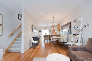 Photo 9: 954 W 15TH Avenue in Vancouver: Fairview VW Townhouse for sale in "The Classix" (Vancouver West)  : MLS®# R2251860