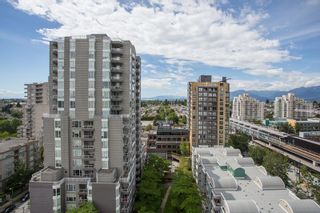 Photo 13: 1405 5189 GASTON Street in Vancouver: Collingwood VE Condo for sale in "MACGREGOR" (Vancouver East)  : MLS®# R2385676