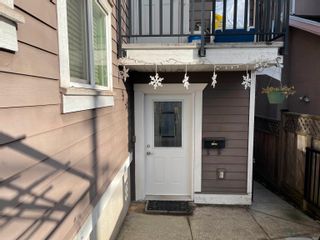 Photo 3: 2917 KINGSWAY in Vancouver: Collingwood VE 1/2 Duplex for sale (Vancouver East)  : MLS®# R2739794