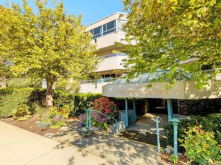 Photo 1: 407 1100 Union Rd in Saanich: SE Maplewood Condo for sale (Saanich East)  : MLS®# 904951