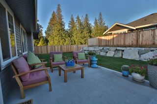 Photo 3: 5692 PARTRIDGE Way in Sechelt: Sechelt District House for sale in "TYLER HEIGHTS" (Sunshine Coast)  : MLS®# R2265428