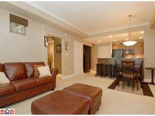 Photo 3: 118 1787 154TH Street in Surrey: King George Corridor Condo for sale (South Surrey White Rock)  : MLS®# F1020147