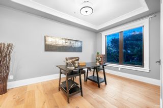 Photo 14: 14439 SUNSET Lane: White Rock House for sale in "The Landmarks" (South Surrey White Rock)  : MLS®# R2755996
