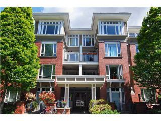 Photo 1: 312 2628 YEW Street in Connaught Place: Kitsilano Home for sale ()  : MLS®# V1008360