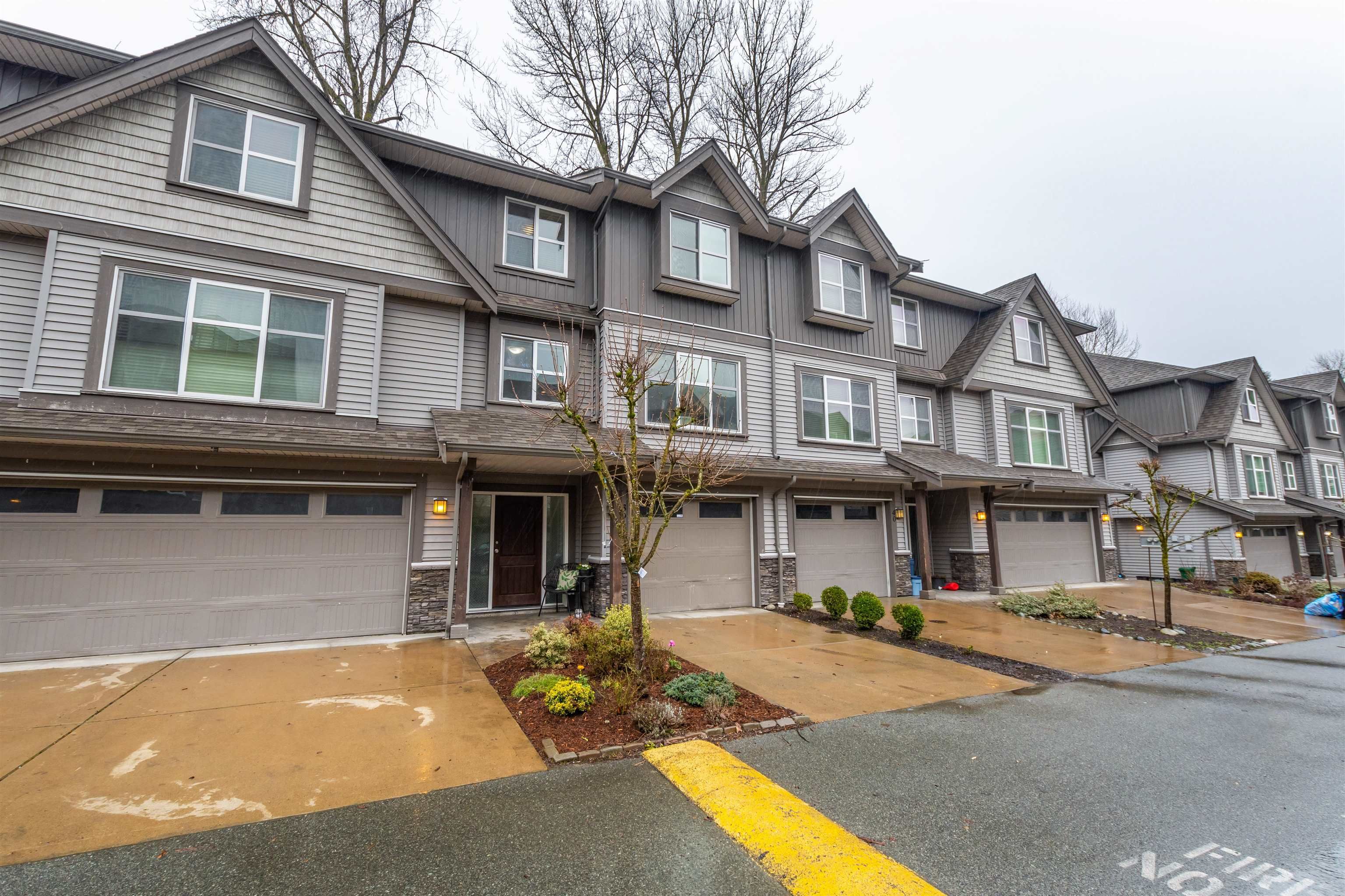 Main Photo: 39 45085 WOLFE Road in Chilliwack: Chilliwack W Young-Well Townhouse for sale : MLS®# R2669535