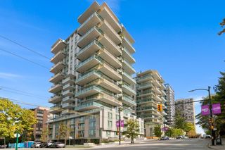 Main Photo: 806 1365 DAVIE Street in Vancouver: West End VW Condo for sale in "MIRABEL BY MARCON" (Vancouver West)  : MLS®# R2856239
