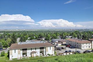 Photo 25: 4 7728 HUNTERVIEW Drive NW in Calgary: Huntington Hills Row/Townhouse for sale : MLS®# C4305888