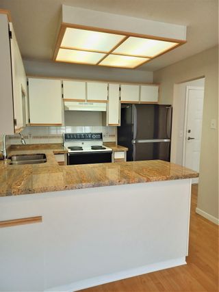 Photo 2: 307 450 BROMLEY Street in Coquitlam: Coquitlam East Condo for sale in "BROMLEY MANOR" : MLS®# R2612328
