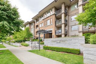 Photo 2: 210 3105 LINCOLN Avenue in Coquitlam: New Horizons Condo for sale in "LARKIN HOUSE" : MLS®# R2617801