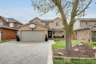 Photo 1: 30 CULOTTA Drive in Waterdown: House for sale : MLS®# H4191626