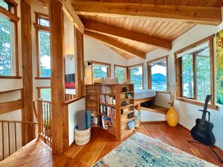Photo 17: 395 SKYLINE Drive in Gibsons: Gibsons & Area House for sale in "The Bay Gibsons Bluff" (Sunshine Coast)  : MLS®# R2863040