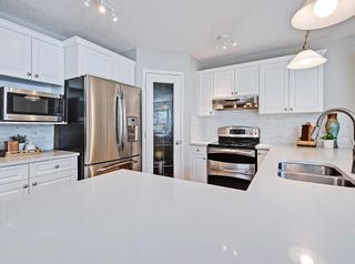 Photo 12: 53 INVERNESS Rise SE in Calgary: McKenzie Towne Detached for sale : MLS®# C4264028