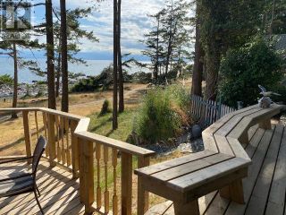 Photo 5: 1174 TENNYSON ROAD in Savary Island: House for sale : MLS®# 17451