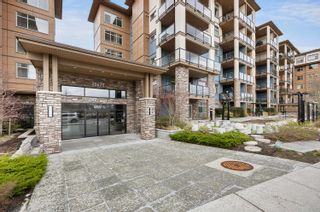 Photo 1: 216 20673 78 Avenue in Langley: Willoughby Heights Condo for sale in "GRAYSON" : MLS®# R2862510