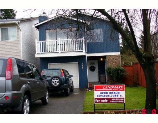 Main Photo: 202 DAVIS in Langley: Aldergrove Langley House for sale in "Springfield Village" : MLS®# F2800953
