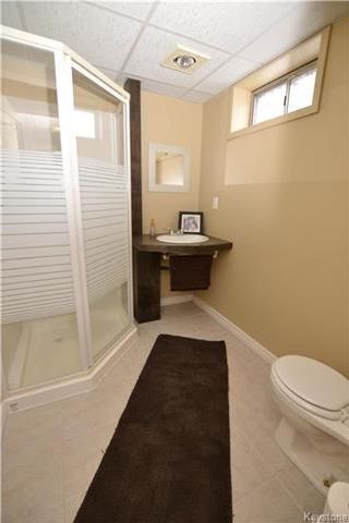 Photo 18: 11 Pitcairn Place in Winnipeg: Windsor Park Residential for sale (2G)  : MLS®# 1802937