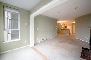 Photo 5: 309 155 E 3RD Street in North Vancouver: Lower Lonsdale Condo for sale in "The Solano" : MLS®# R2022849