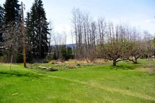 Photo 16: 100 LAIDLAW Road in Smithers: Smithers - Rural House for sale (Smithers And Area (Zone 54))  : MLS®# R2455012