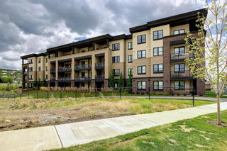 Photo 2: 1302 80 Greenbriar Place NW in Calgary: Greenwood/Greenbriar Apartment for sale : MLS®# A2020944
