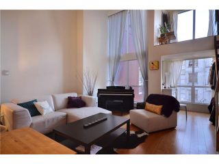 Photo 3: 302 933 SEYMOUR Street in Vancouver: Downtown VW Condo for sale in "THE SPOT" (Vancouver West)  : MLS®# V920608