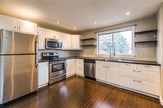 Photo 6: 6444 54 ST NE in Calgary: Castleridge House for sale : MLS®# C4144406