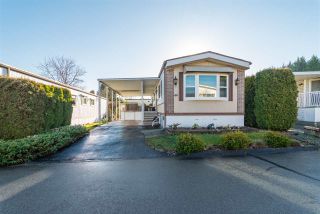 Photo 1: 44 15875 20 Avenue in Surrey: King George Corridor Manufactured Home for sale in "SEA RIDGE BAYS" (South Surrey White Rock)  : MLS®# R2333311