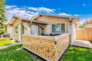 Photo 3: 484 Midridge Drive SE in Calgary: Midnapore Detached for sale : MLS®# A2077655