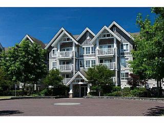 Photo 1: 308 20750 DUNCAN Way in Langley: Langley City Condo for sale in "FAIRFIELD LANE" : MLS®# F1451341