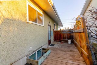 Photo 3: 405/407 28 Avenue NE in Calgary: Winston Heights/Mountview Full Duplex for sale : MLS®# A2115694