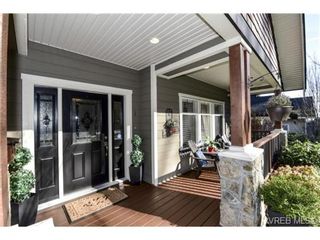Photo 2: 2102 Nicklaus Dr in VICTORIA: La Bear Mountain House for sale (Langford)  : MLS®# 725204