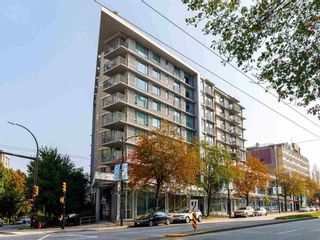 Photo 1: 809 328 E 11TH Avenue in Vancouver: Mount Pleasant VE Condo for sale in "UNO" (Vancouver East)  : MLS®# R2507884