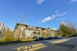 Photo 1: 215 4155 CENTRAL Boulevard in Burnaby: Metrotown Townhouse for sale in "PATTERSON PARK" (Burnaby South)  : MLS®# R2148923
