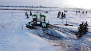 Photo 3: 6 Meadows Way: Taber Residential Land for sale : MLS®# A2102608