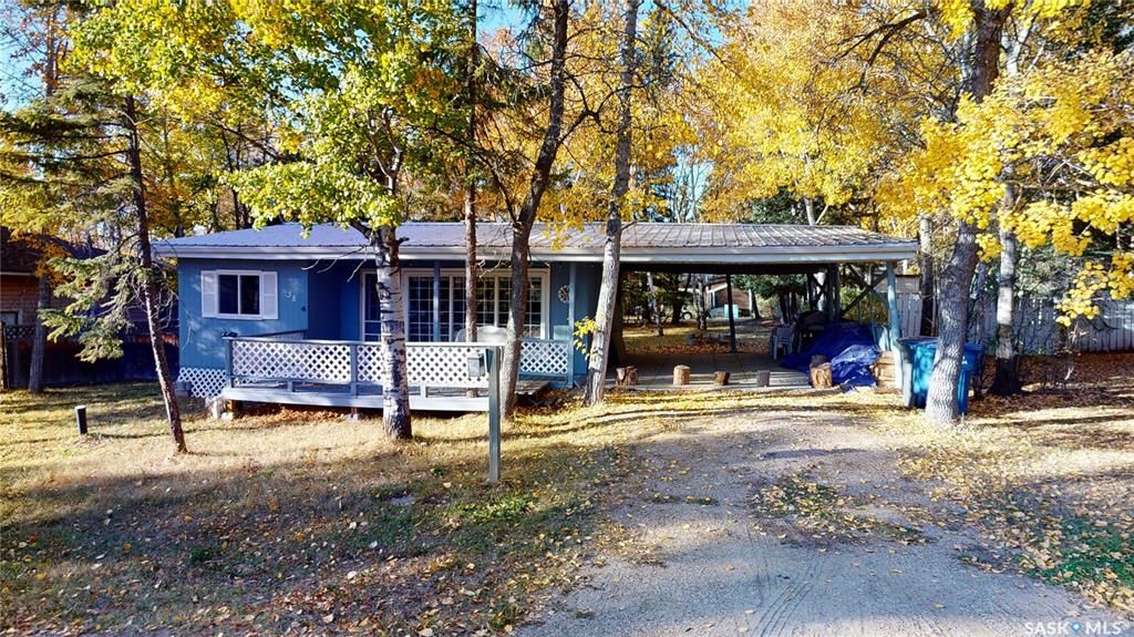 Main Photo: 38 Birch Crescent in Moose Mountain Provincial Park: Residential for sale : MLS®# SK901074